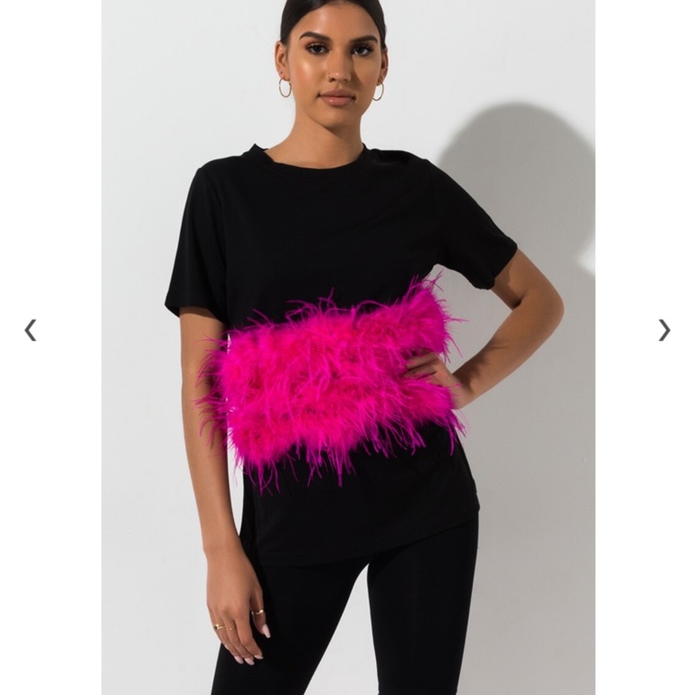AKIRA Ruffle Some Feathers Top Black/Pink Size S